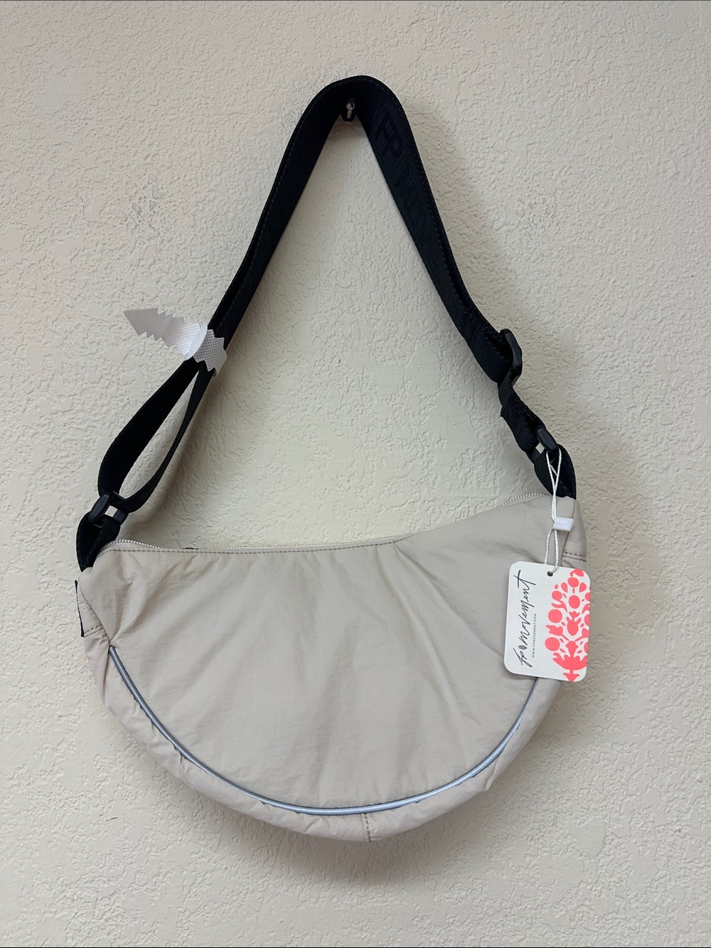 Free People Movement NWT Light Beige Crescent Shoulder Bag with Black Strap